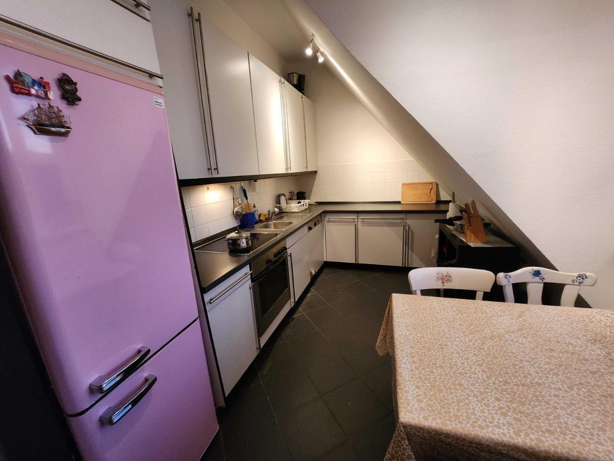 One Private Room Available In A Two Room Apartment In Tegel, Berlijn Buitenkant foto